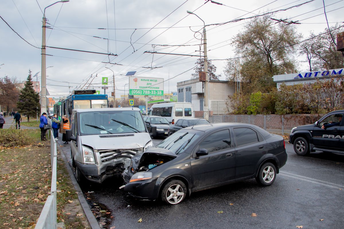 Пострадала женщина