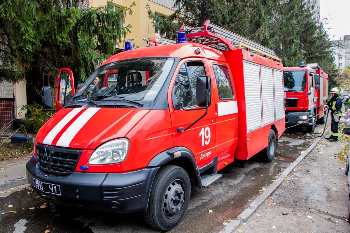 На борьбу с огнем у спасателей ушло около 20 минут