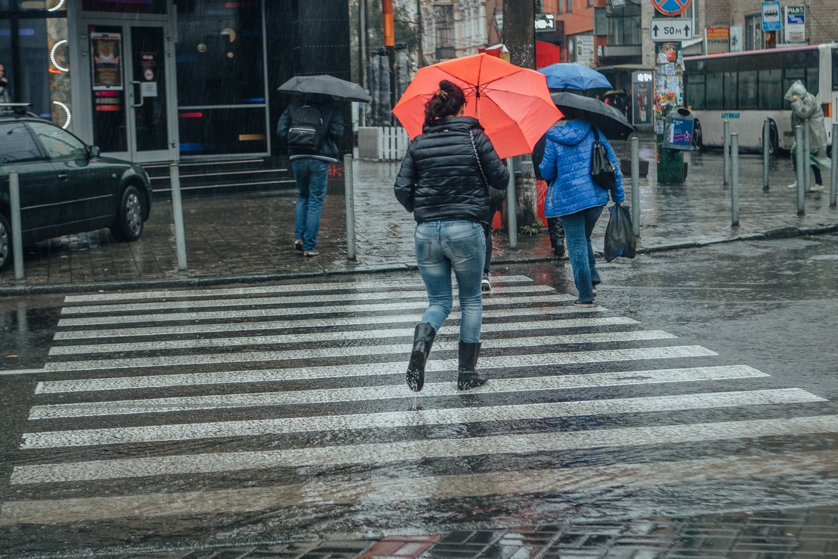 Выбирайте зонтики ярче 