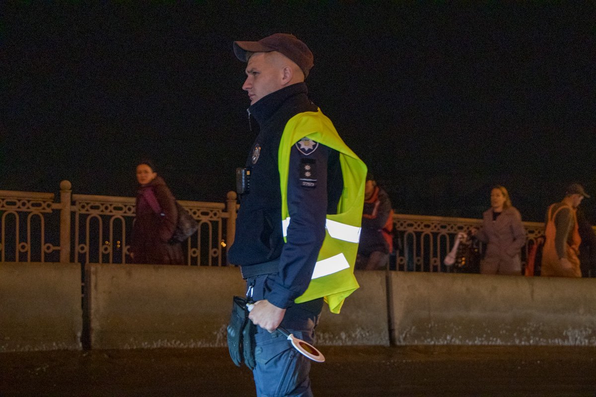 Движение регулируется вручную