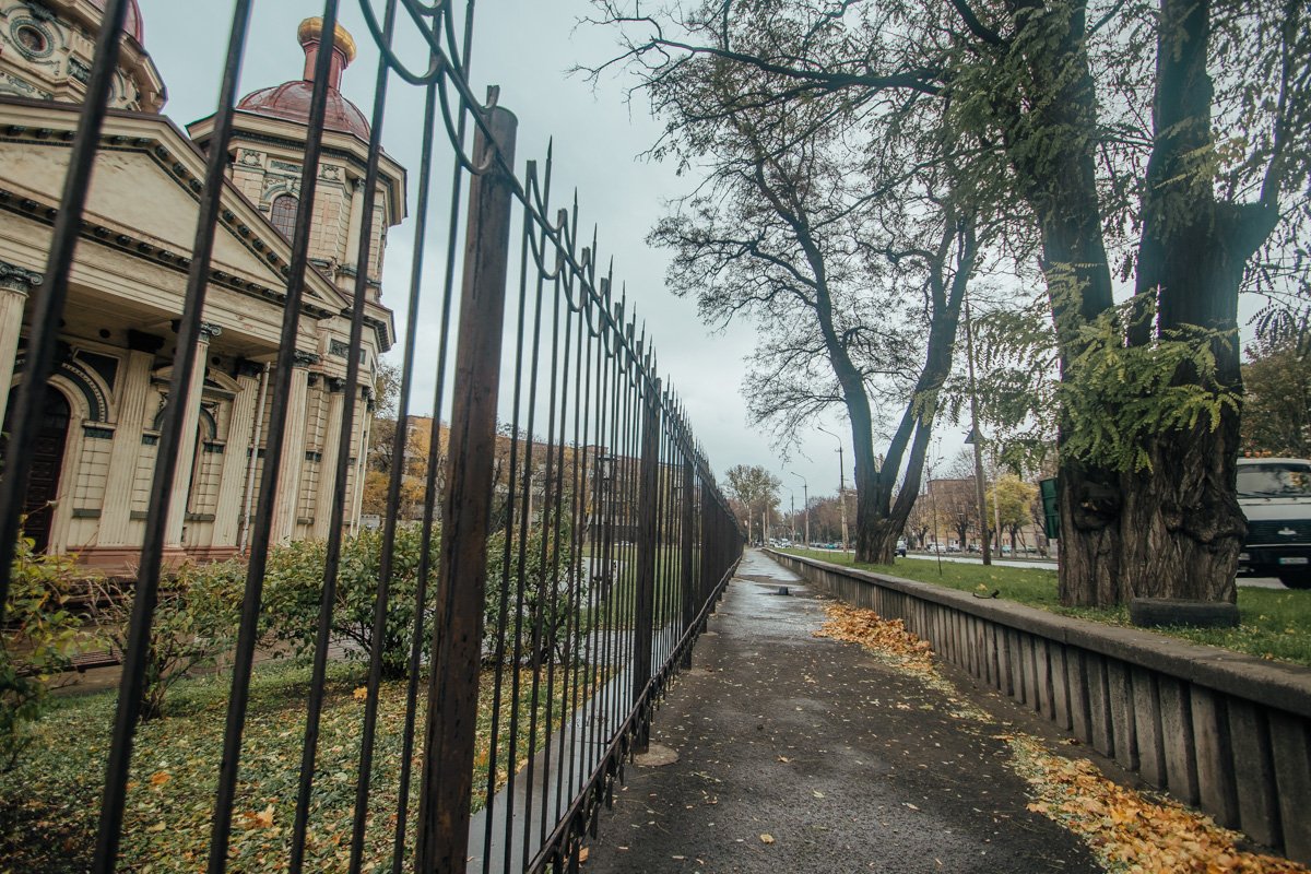 Орган - самый древний музыкальный инструмент, созданный более двух тысяч лет назад