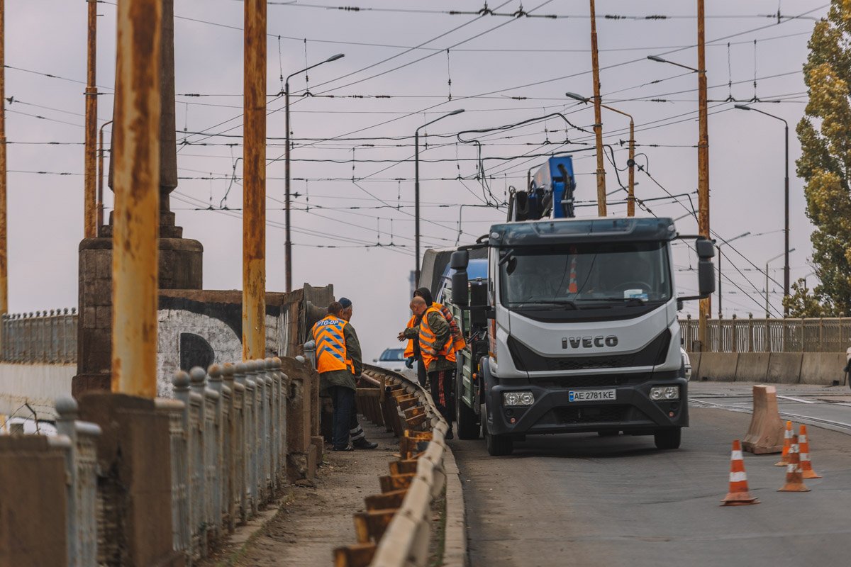 Работа кипит