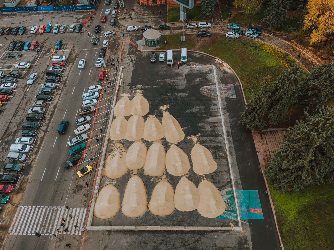 Каток будет работать на протяжении 4 месяцев Каток будет работать на протяжении 4 месяцев