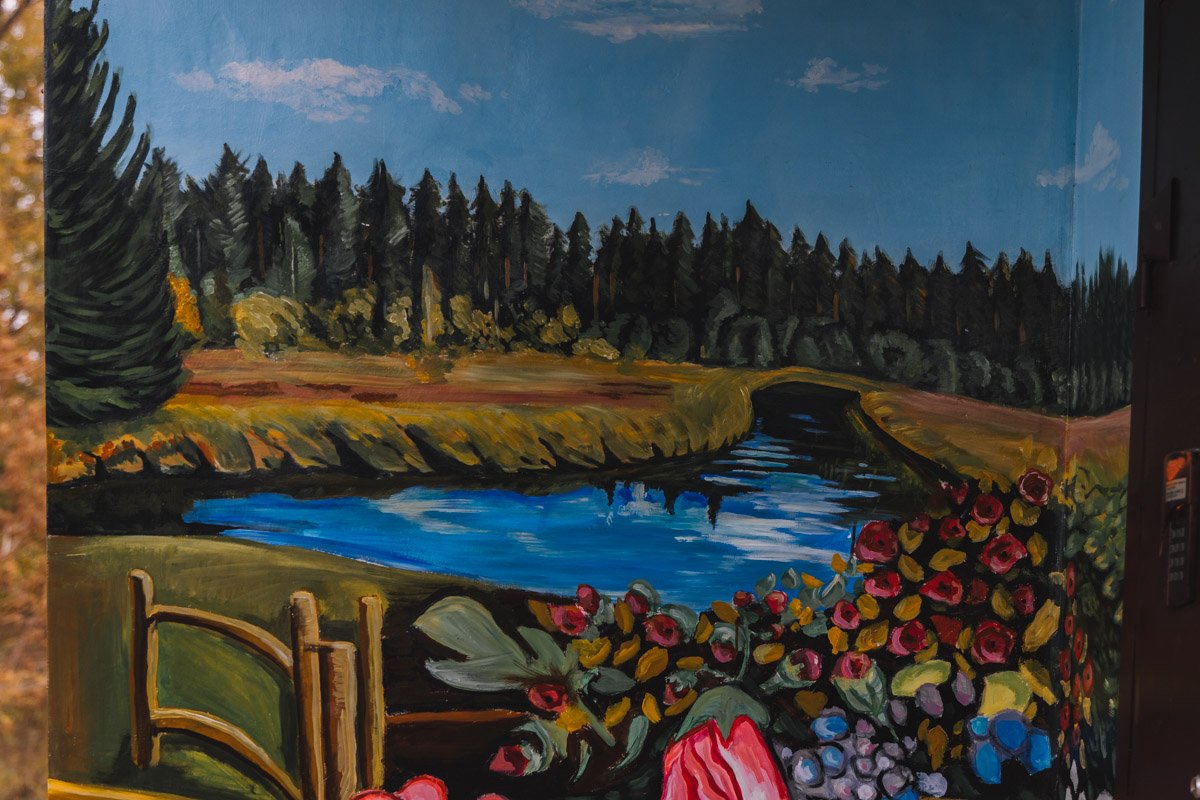 Это не первая работе Павла, на его счету — 3 разукрашенных подъезда