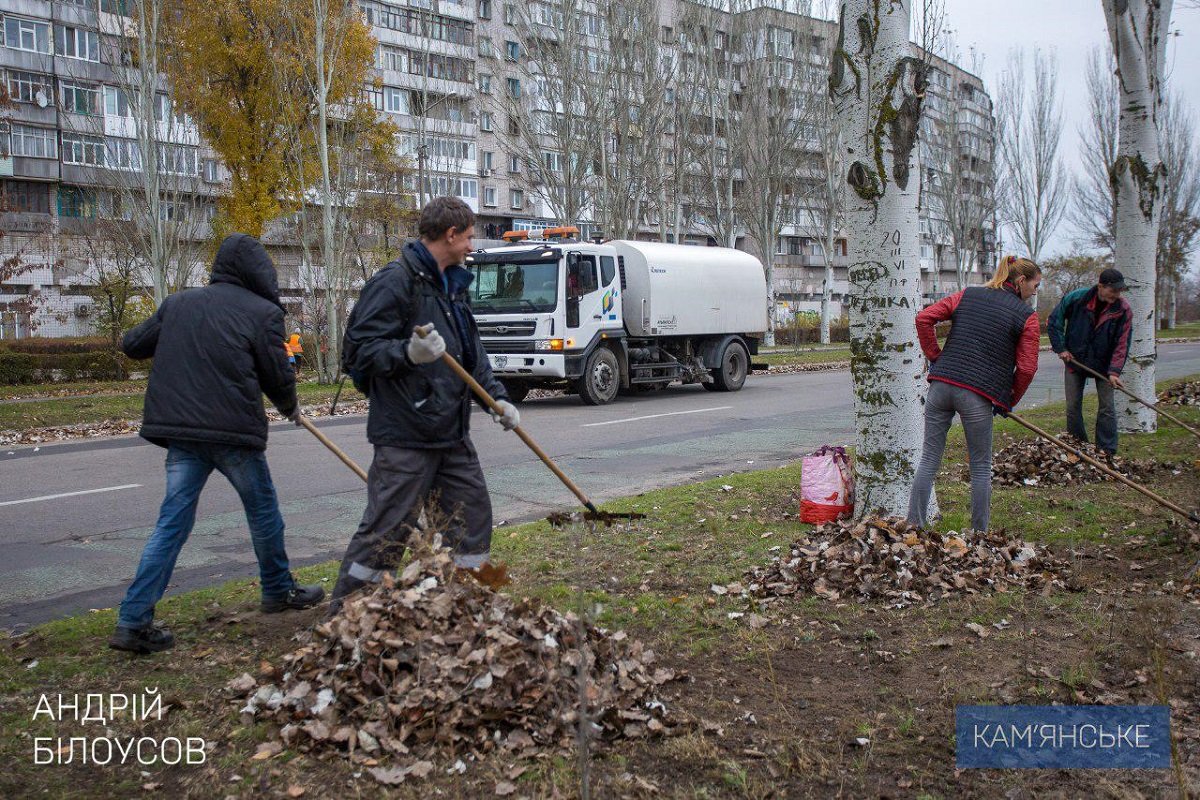 Мэр Каменского объехал город с инспекцией 1
