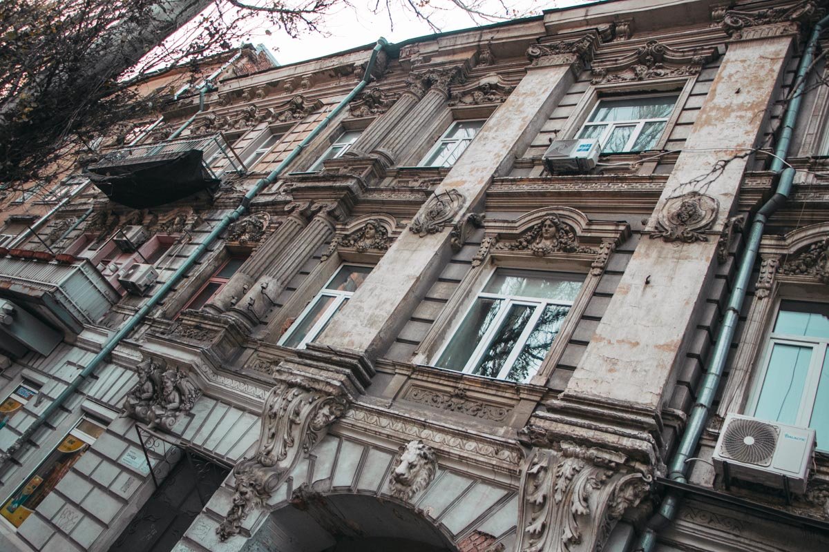 Дом находится в аварийном состоянии 