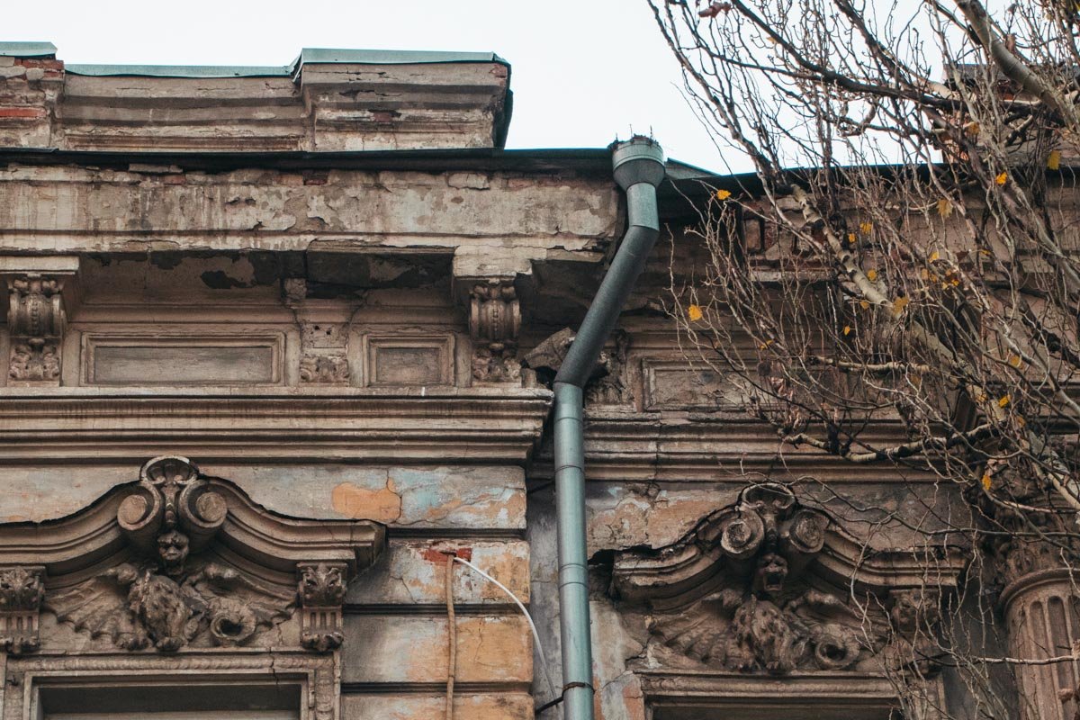 Очень обидно за этим наблюдать