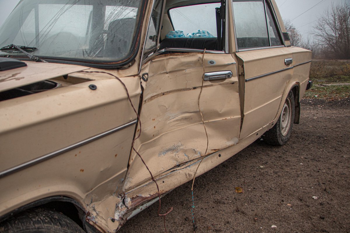 Удар пришелся на левую сторону Удар пришелся на левую сторону