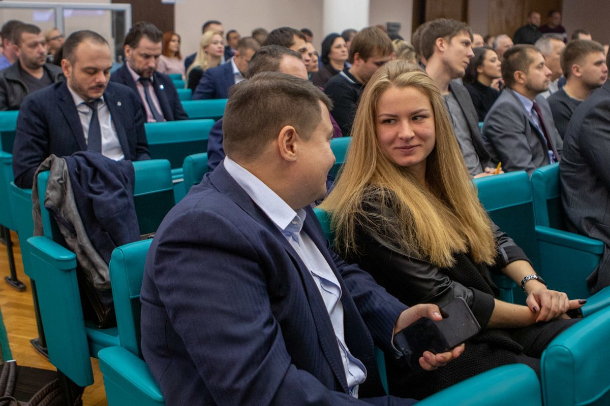В Днепре обсуждали Кодекс процедуры банкротства: что он изменит для каждого украинца 13