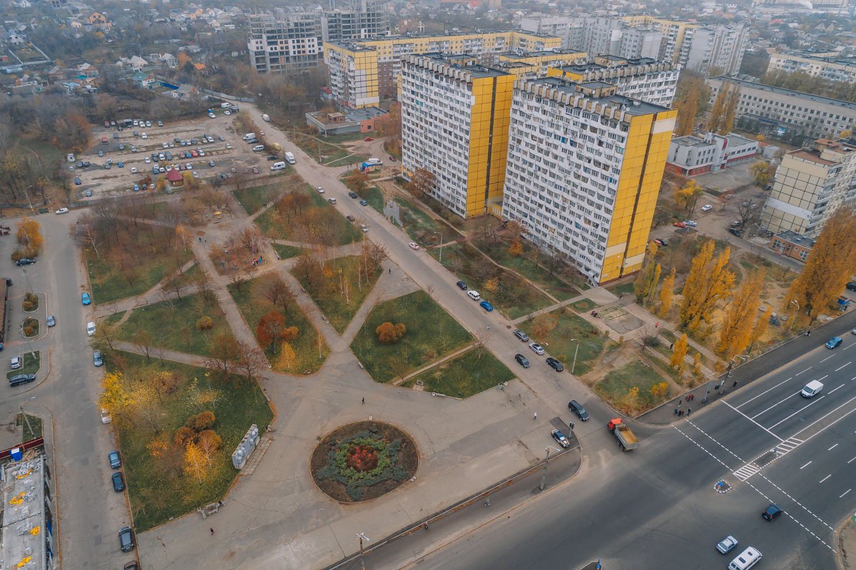 Авария произошла на бульваре Славы Авария произошла на бульваре Славы