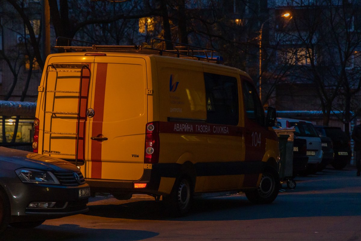 Работают ГСЧС и аварийная служба