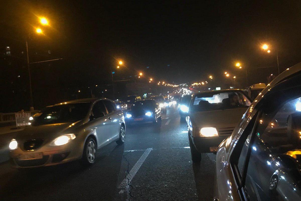 Домой сегодня возвращаться придется долго