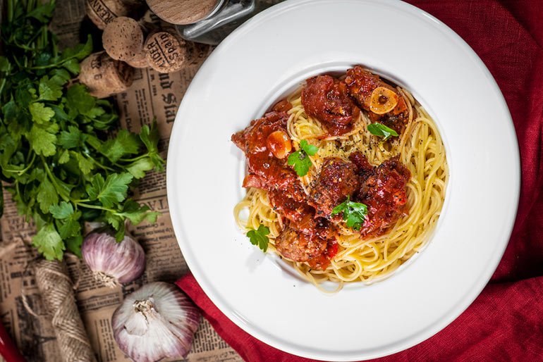 Простые и сказочные рецепты: как приготовить спагетти от Питера Клеменцы из «Крестного отца» 1