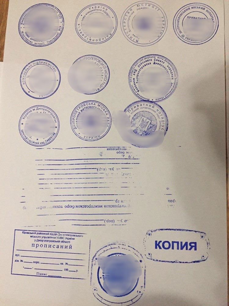 В Днепре банда мошенников обманула женщину на 10 тысяч долларов: прокурор Халин рассказал подробности 1