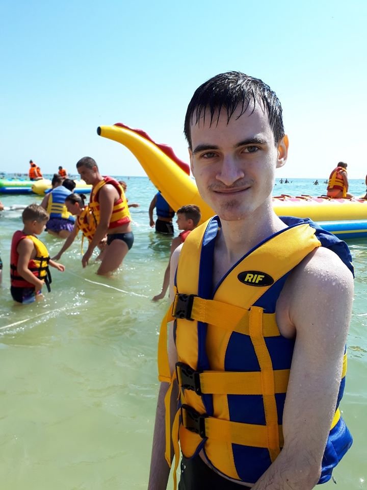 Под Днепром пропал 20-летний парень с аутистическим расстройством