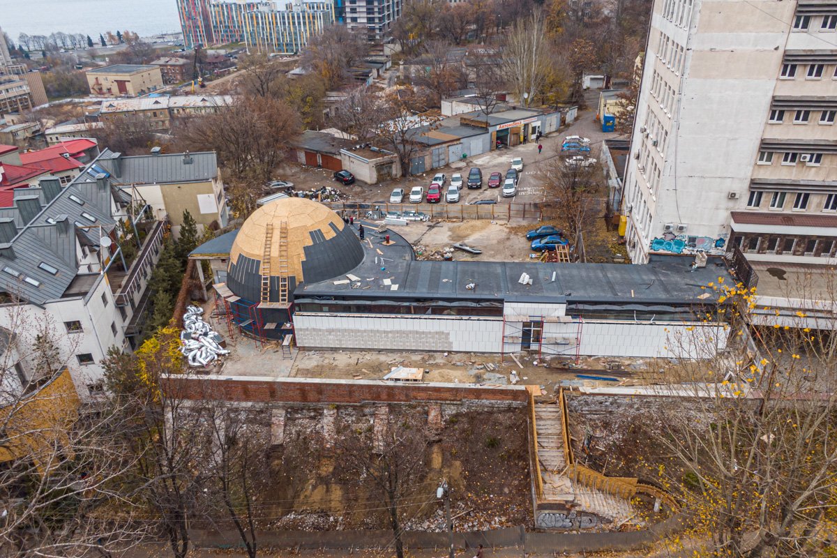 Здание планетария реконструируется полным ходом