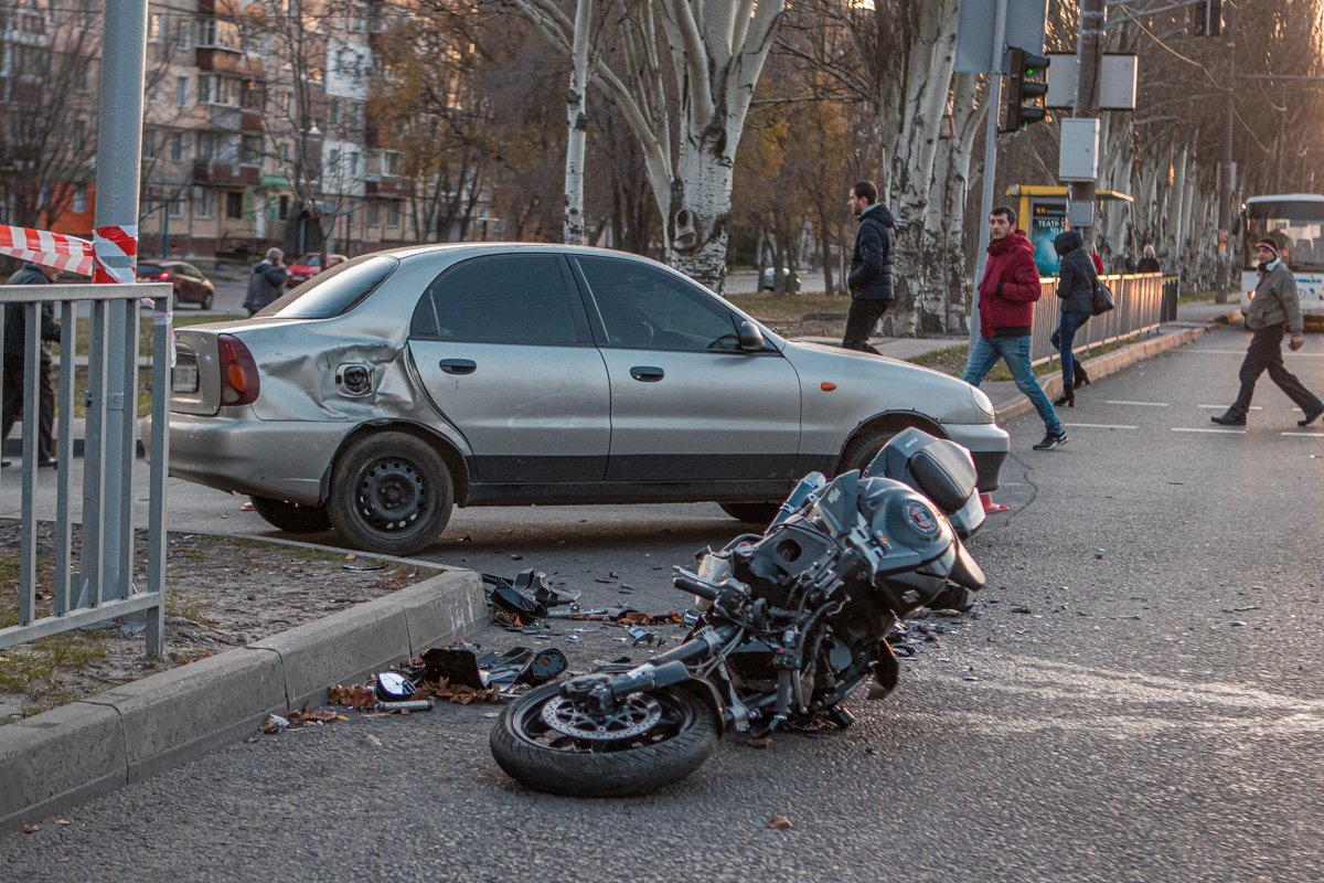 На месте работает патруль полиции, детали выясняются