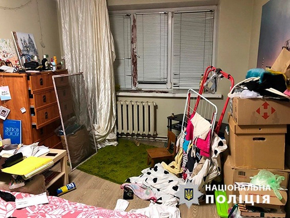 Квартира принадлежит 36-летней полицейской полка патрульной службы полиции особого назначения «Днепр-1» Квартира принадлежит 36-летней полицейской полка патрульной службы полиции особого назначения «Днепр-1»