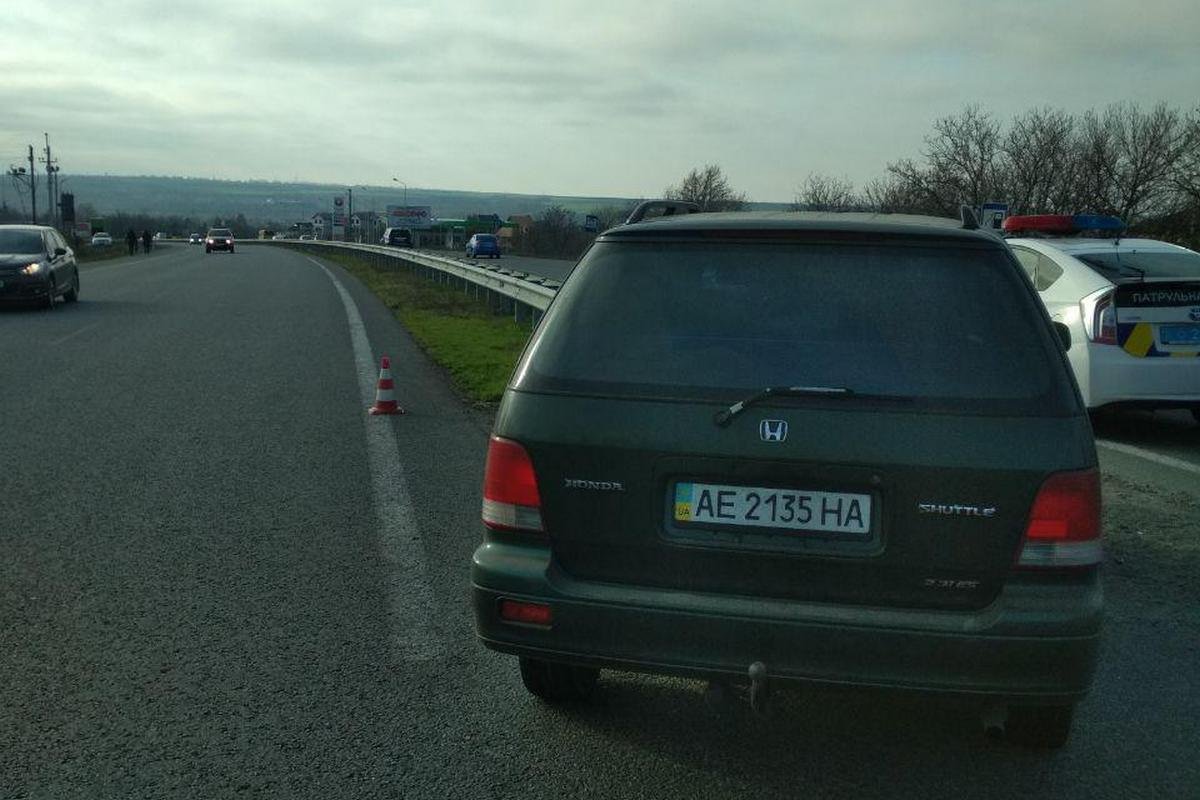 Предварительно, Honda ехала по трассе в сторону выезда из города Предварительно, Honda ехала по трассе в сторону выезда из города