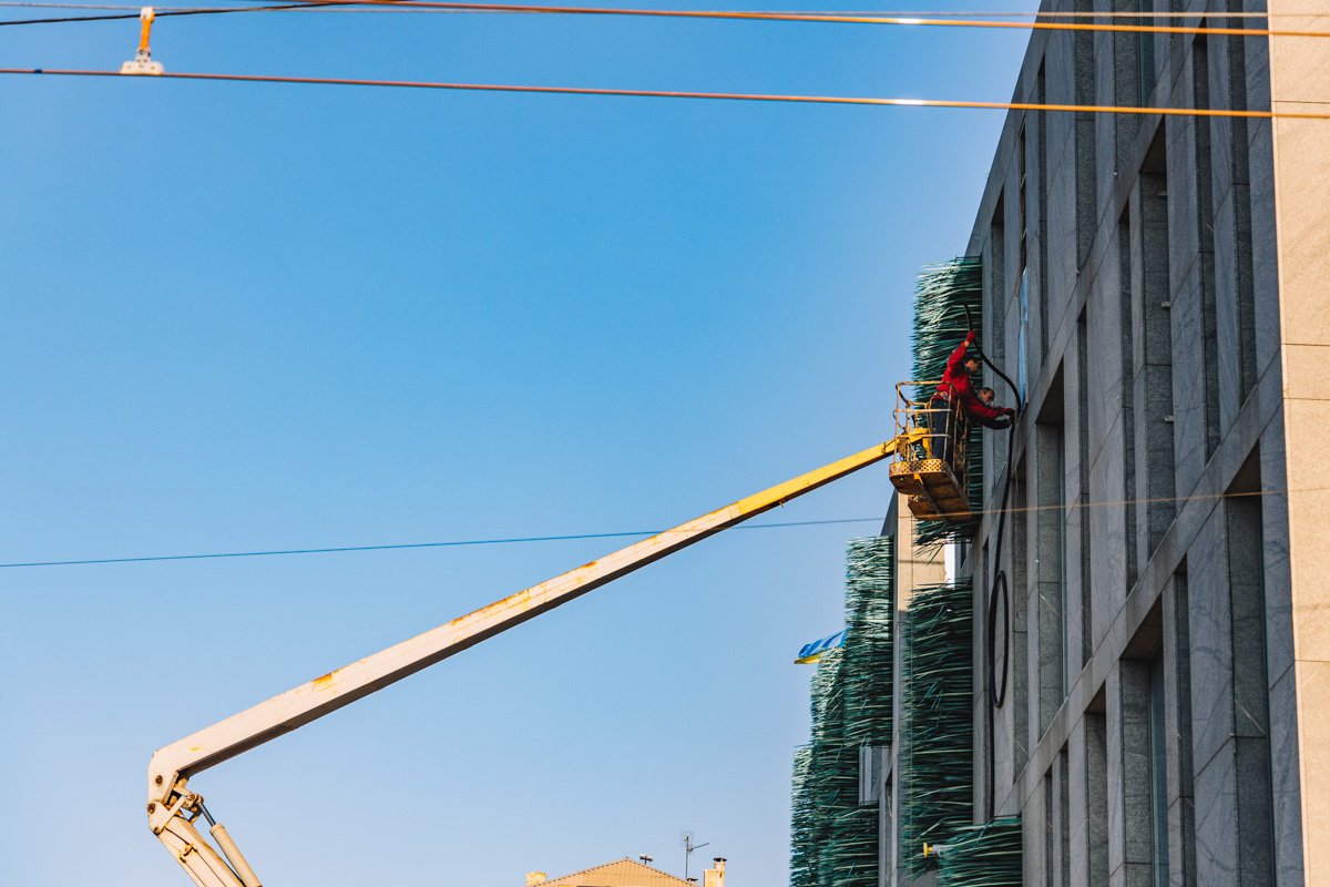 Как теперь украсят торговый центр - еще неизвестно