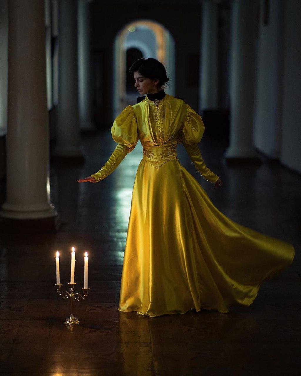 Во Дворце студентов в Днепре сняли мистический косплей на фильм "Багровый пик" 10