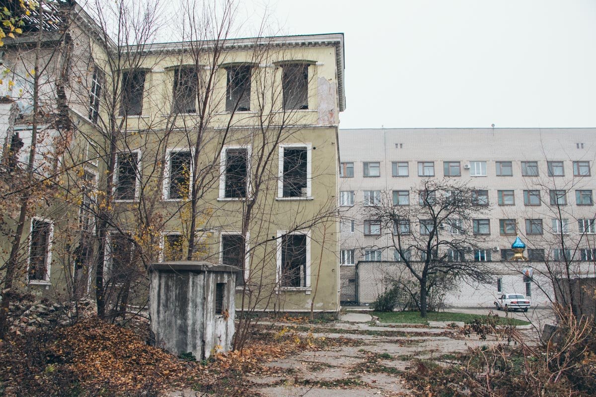 Ремонт так и не завершили Ремонт так и не завершили