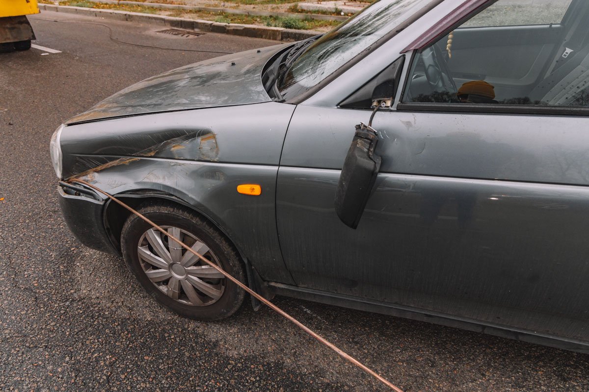 Водитель автомобиля остался целым и невредимым