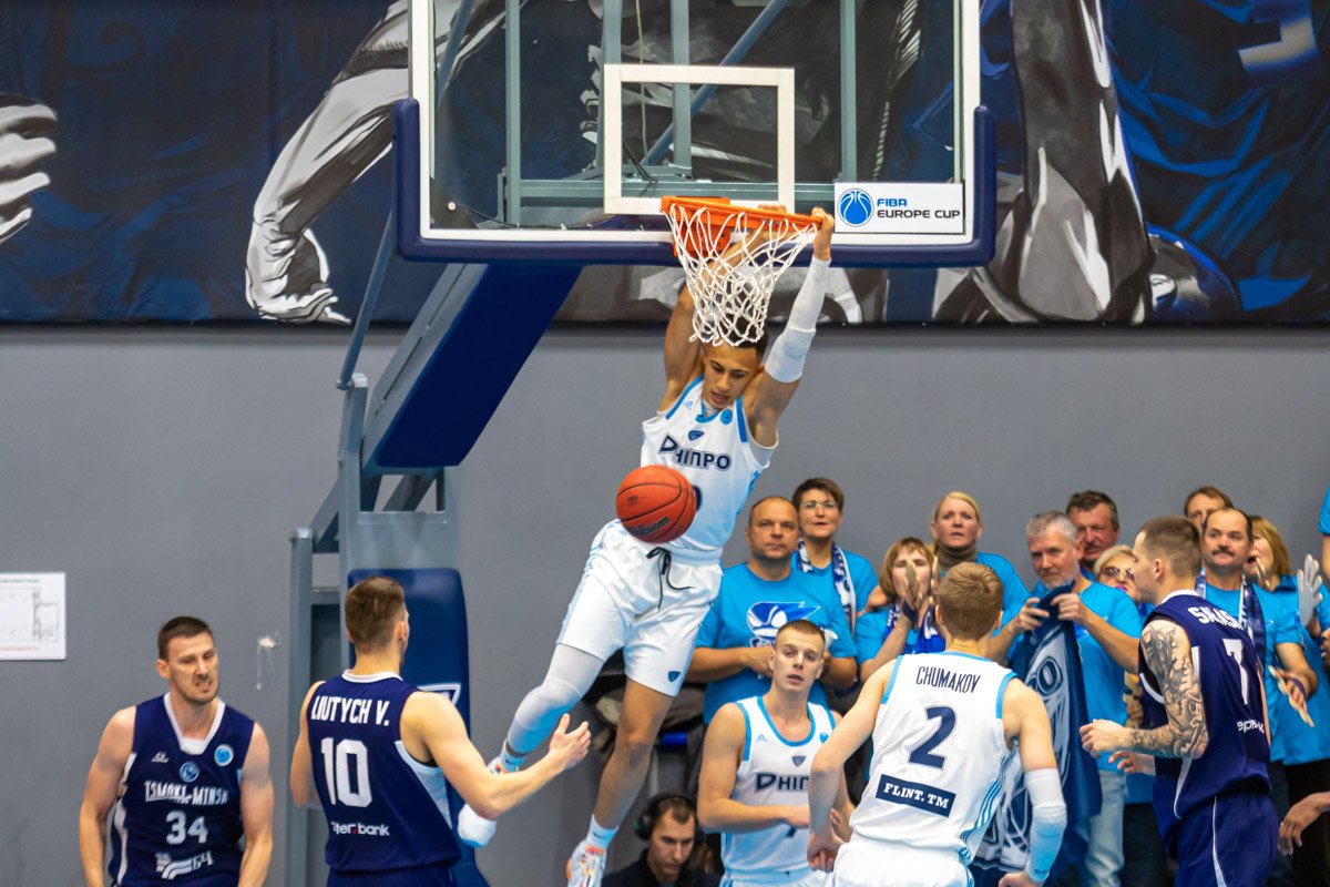 Самым результативным игроком БК "Днепр" после первой половины встречи стал Иссуф Санон