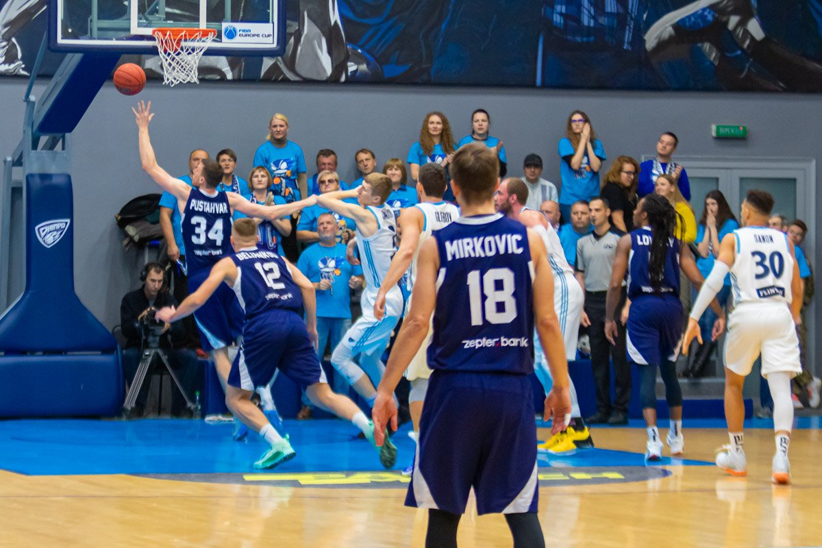 За 4 минуты БК "ЦМОКИ-Минск" не заработал ни одного очка