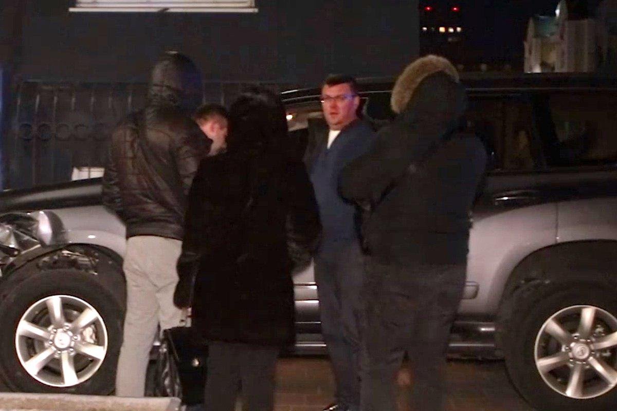 Предварительно, в салоне авто была крупная сумма денег 