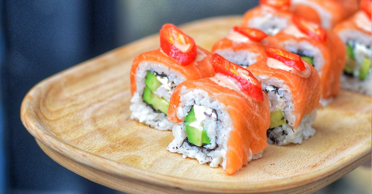 Хотите заказать суши или пиццу в Днепре, тогда скачайте приложение Superhero Cafe 3