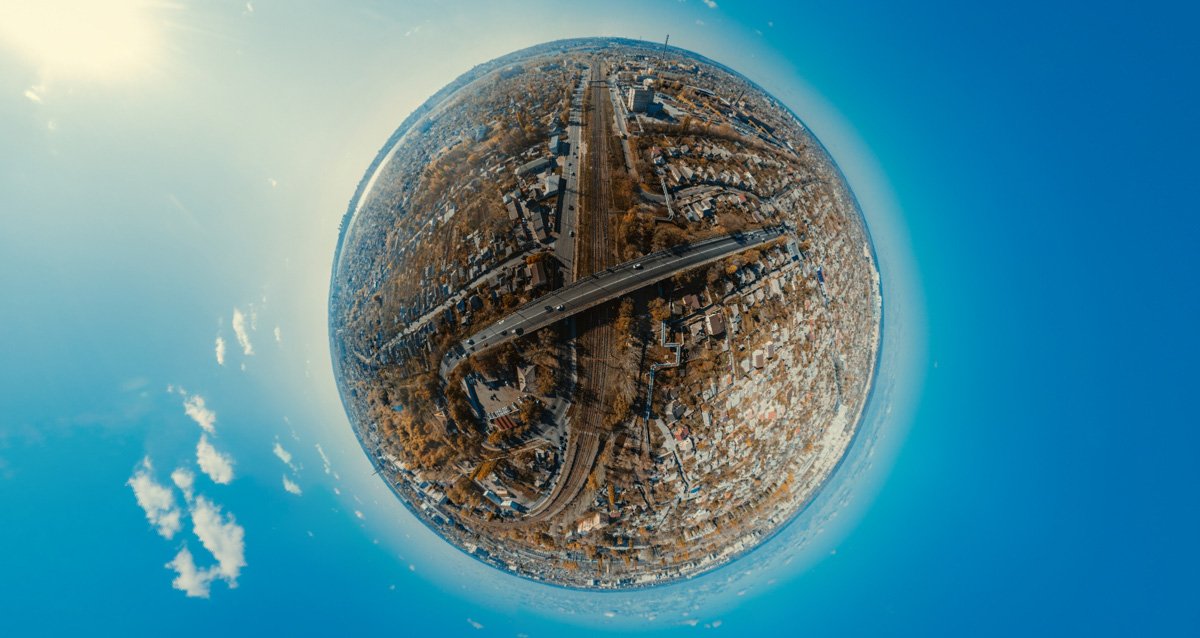 Большой человеческий муравейник Большой человеческий муравейник