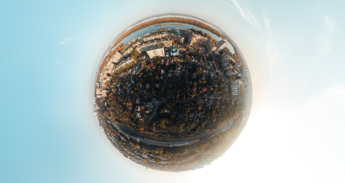 Будто кто-то пустил сестру за компьютер и она на скорую руку построила город в Sims Будто кто-то пустил сестру за компьютер и она на скорую руку построила город в Sims