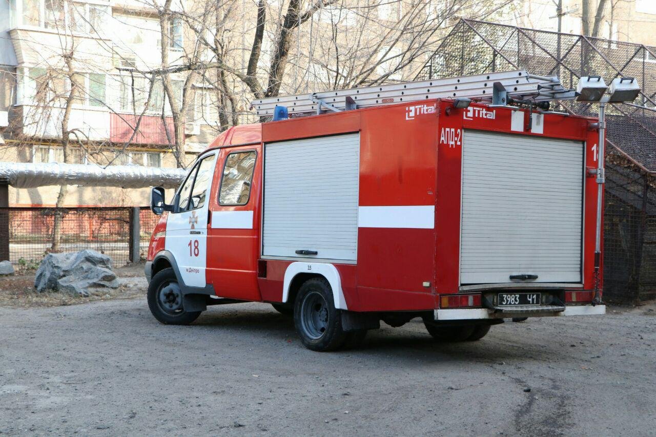 Работают полиция и спасатели Работают полиция и спасатели