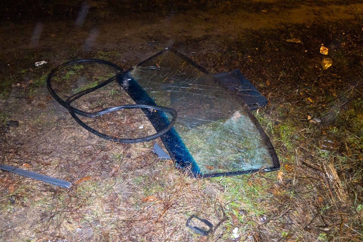 С места аварию пострадавшего забрали в 16-ю больницу С места аварию пострадавшего забрали в 16-ю больницу