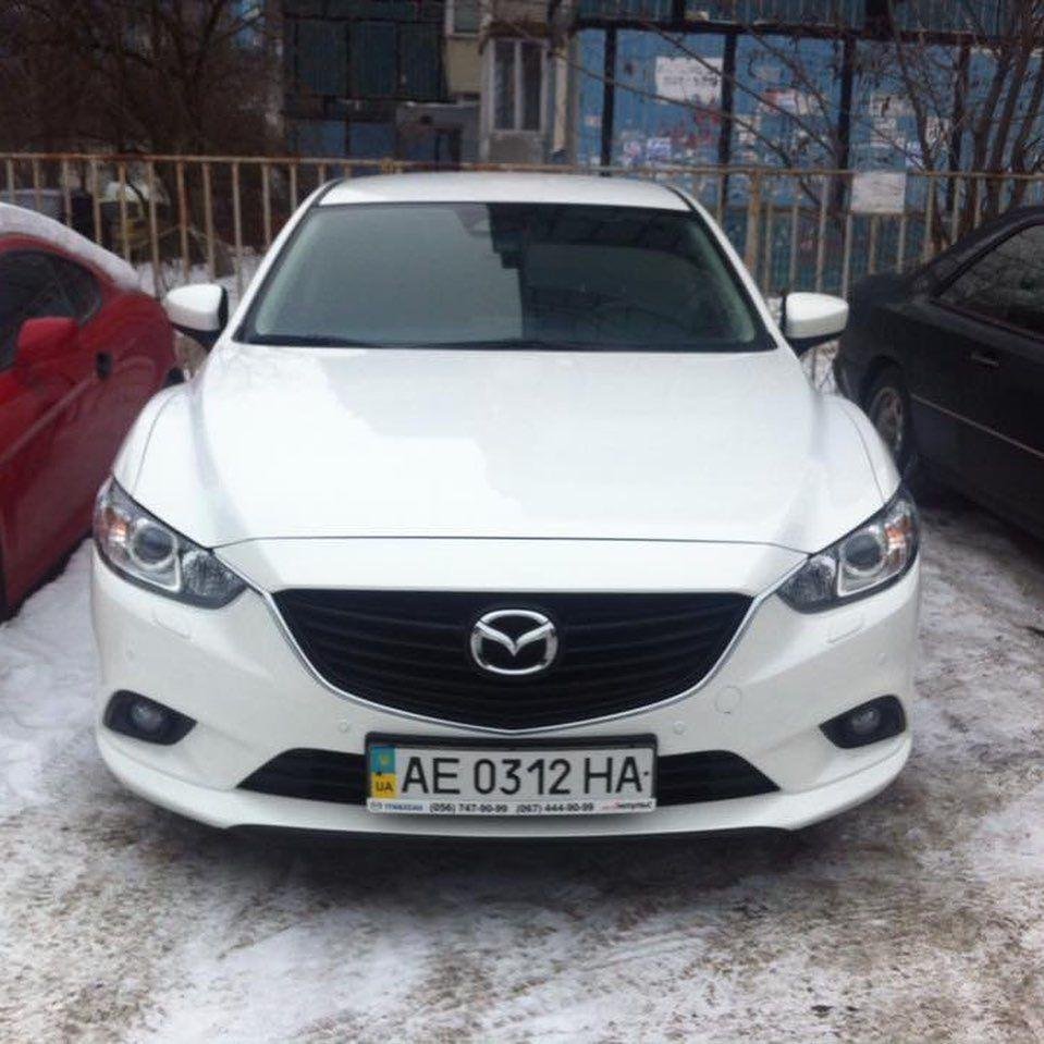 Автомобиль 2016 года выпуска Автомобиль 2016 года выпуска