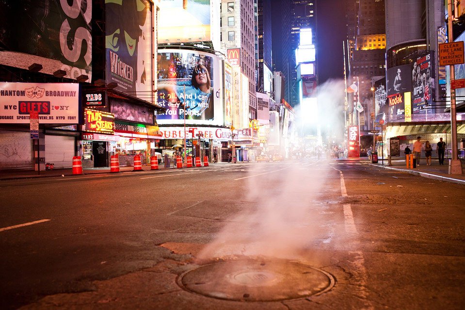 Атмосферные явления над заводом "Потоки" в Днепре: что происходит 2