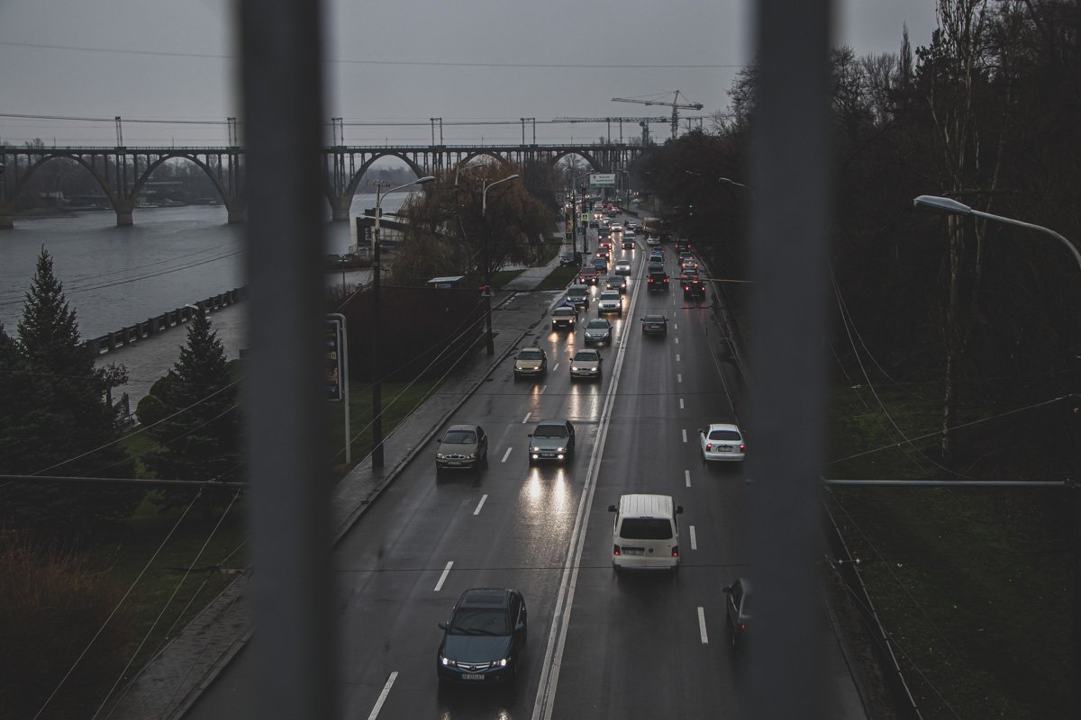 Поезд мой без оглядки мчится, Поезд мой без оглядки мчится,