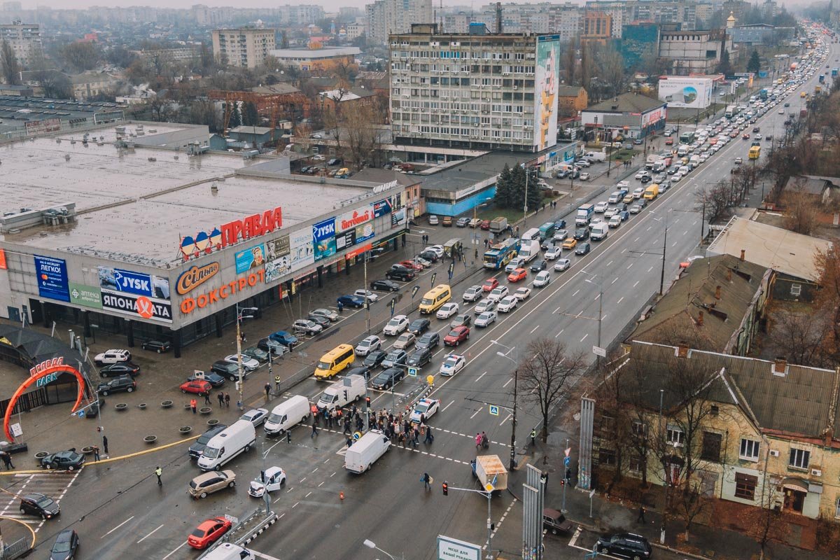 В обстоятельствах аварии разбирается полиция В обстоятельствах аварии разбирается полиция