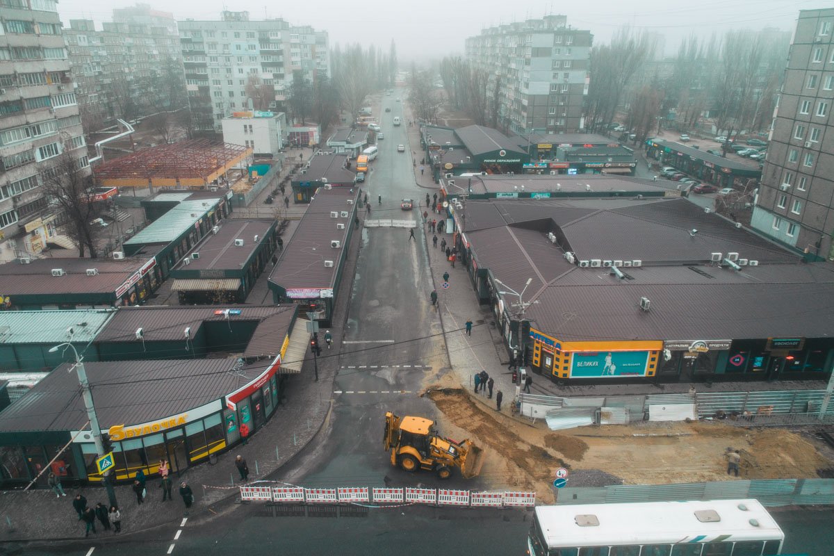 Утром проезд с Образцова к Байкальской оградили полноценным забором Утром проезд с Образцова к Байкальской оградили полноценным забором