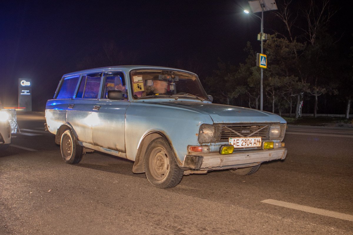 Авария произошла на улице Маршала Малиновского Авария произошла на улице Маршала Малиновского