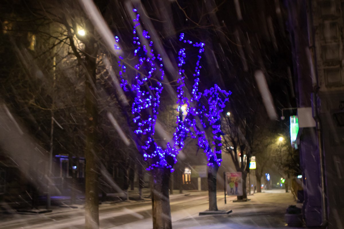 До праздника осталось совсем чуть-чуть До праздника осталось совсем чуть-чуть