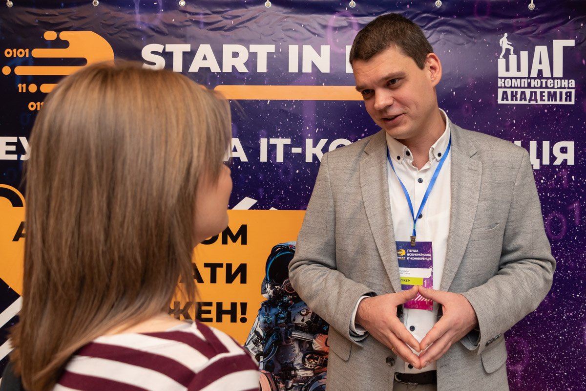 Максим Шаптала, ректор ДТУ «ШАГ» Максим Шаптала, ректор ДТУ «ШАГ»