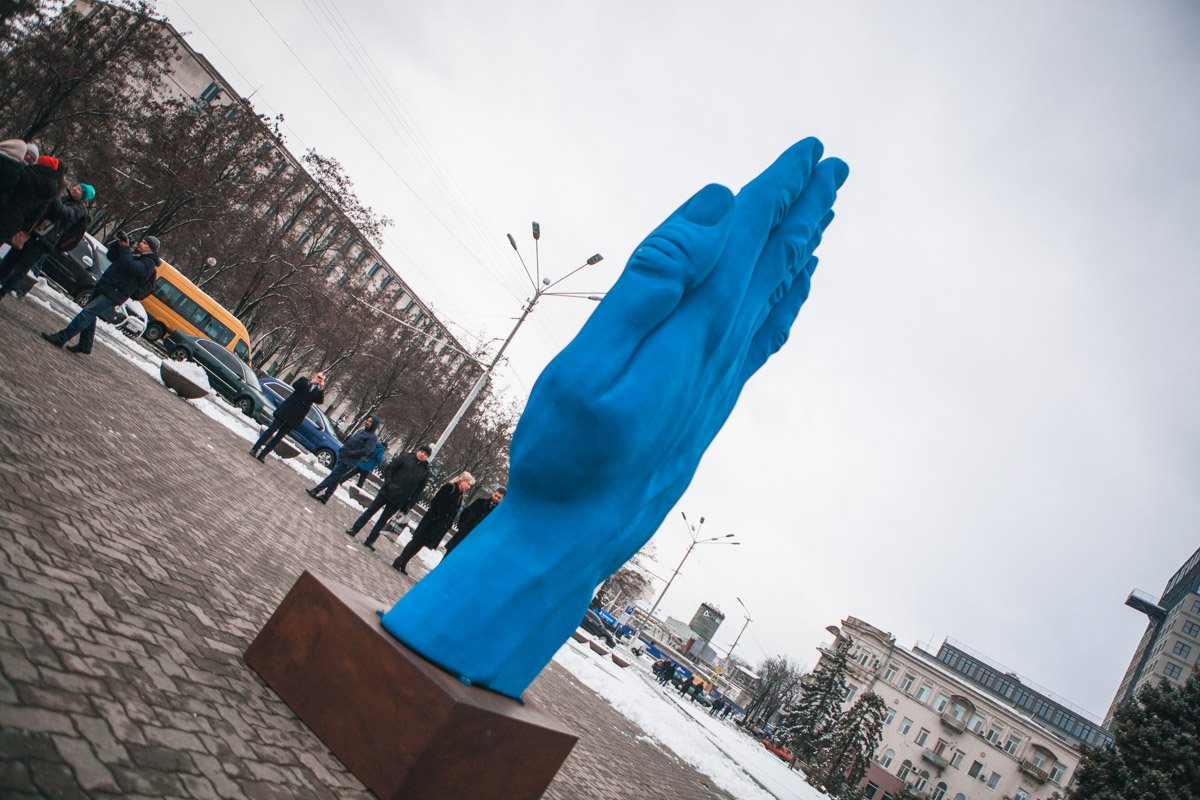 Рука была в Киеве и Николаеве