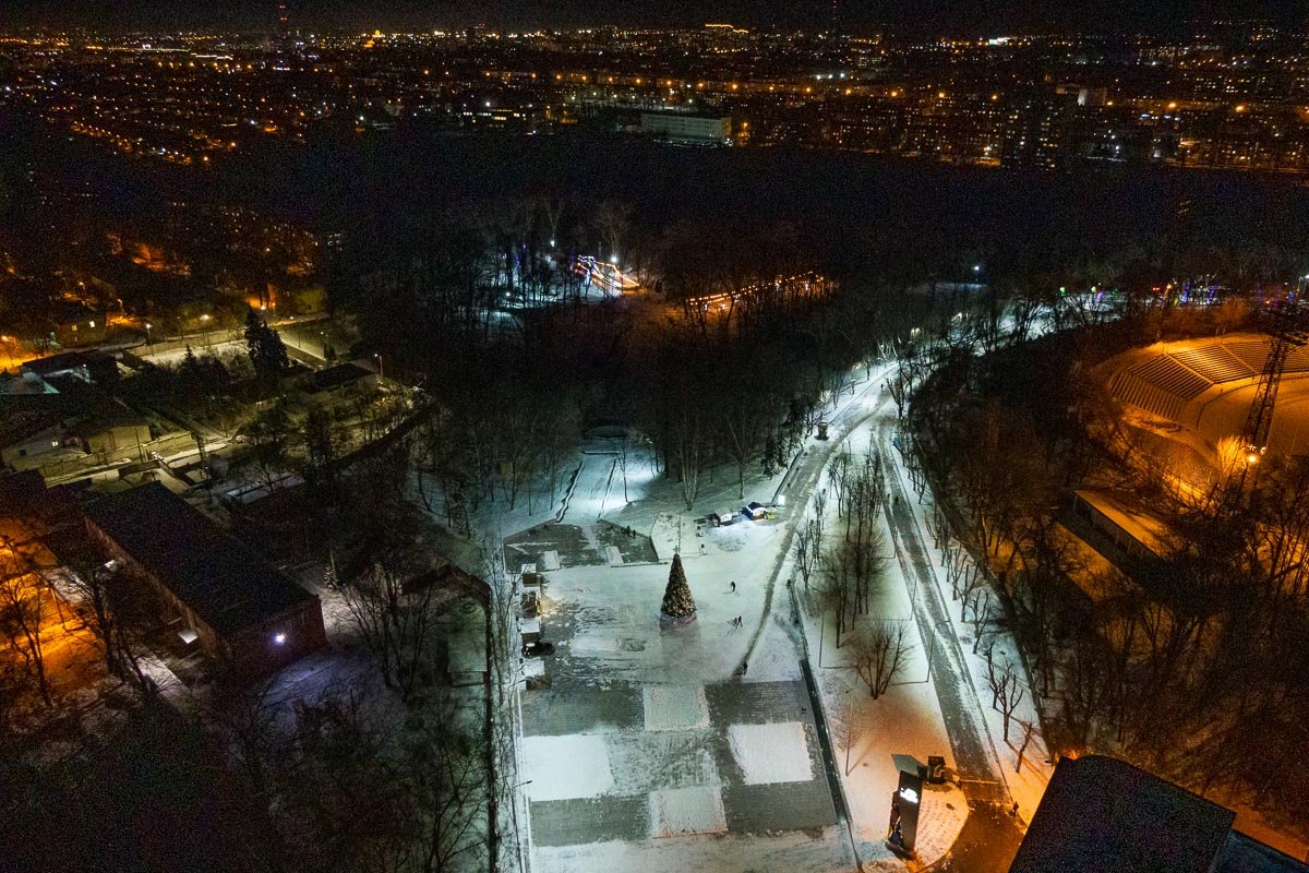 Освещается лучше, чем пару лет назад Освещается лучше, чем пару лет назад