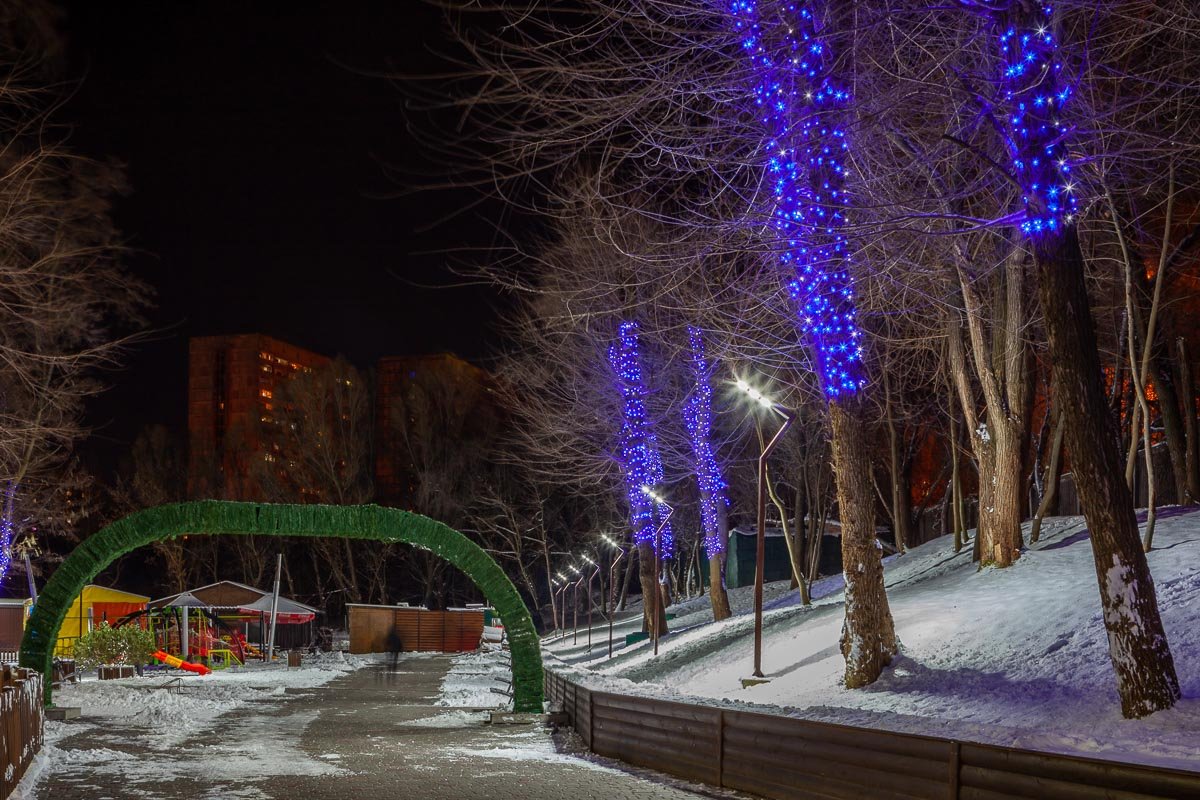 Еще не полностью украшен Еще не полностью украшен