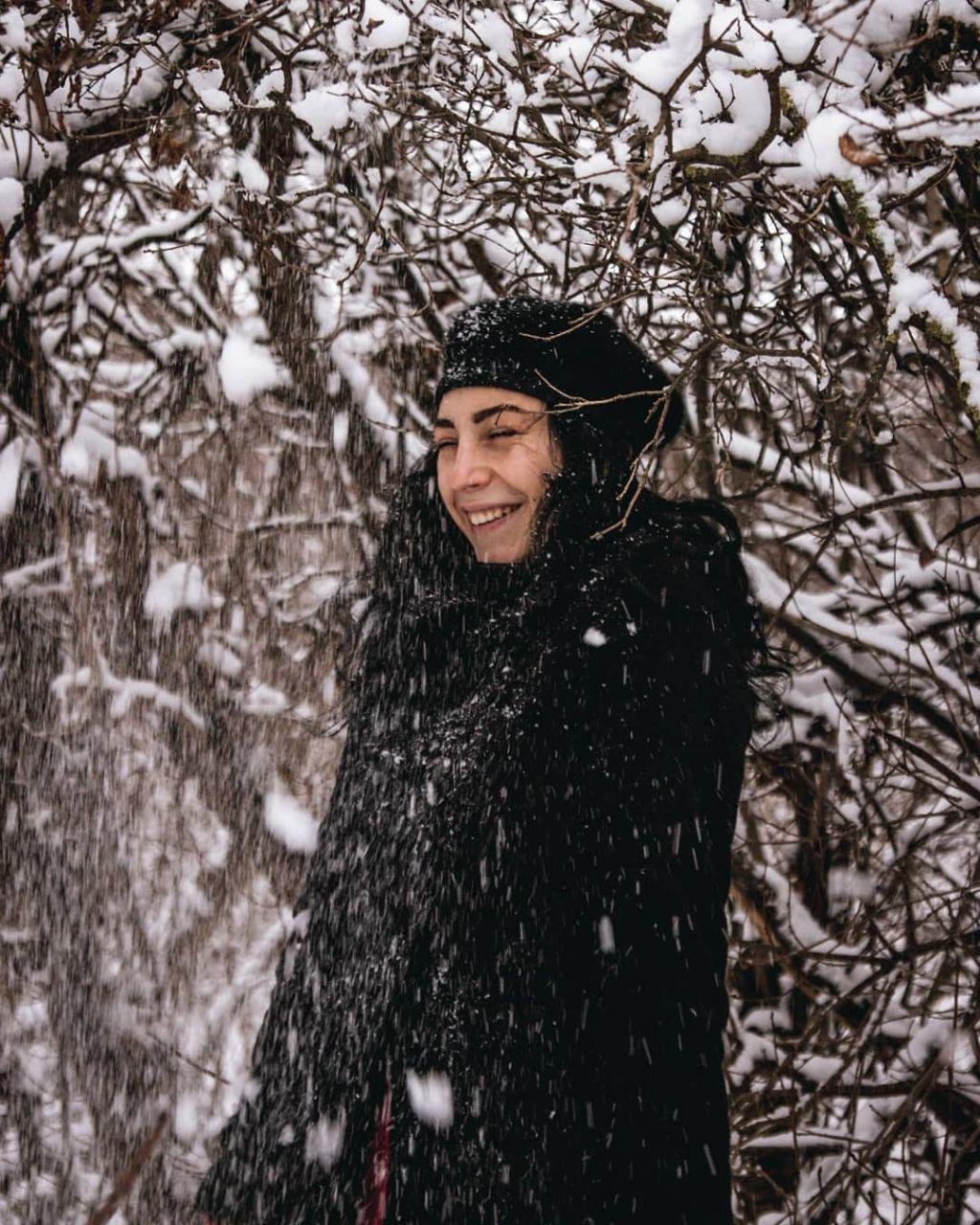 Первый снег подарил массу радости 