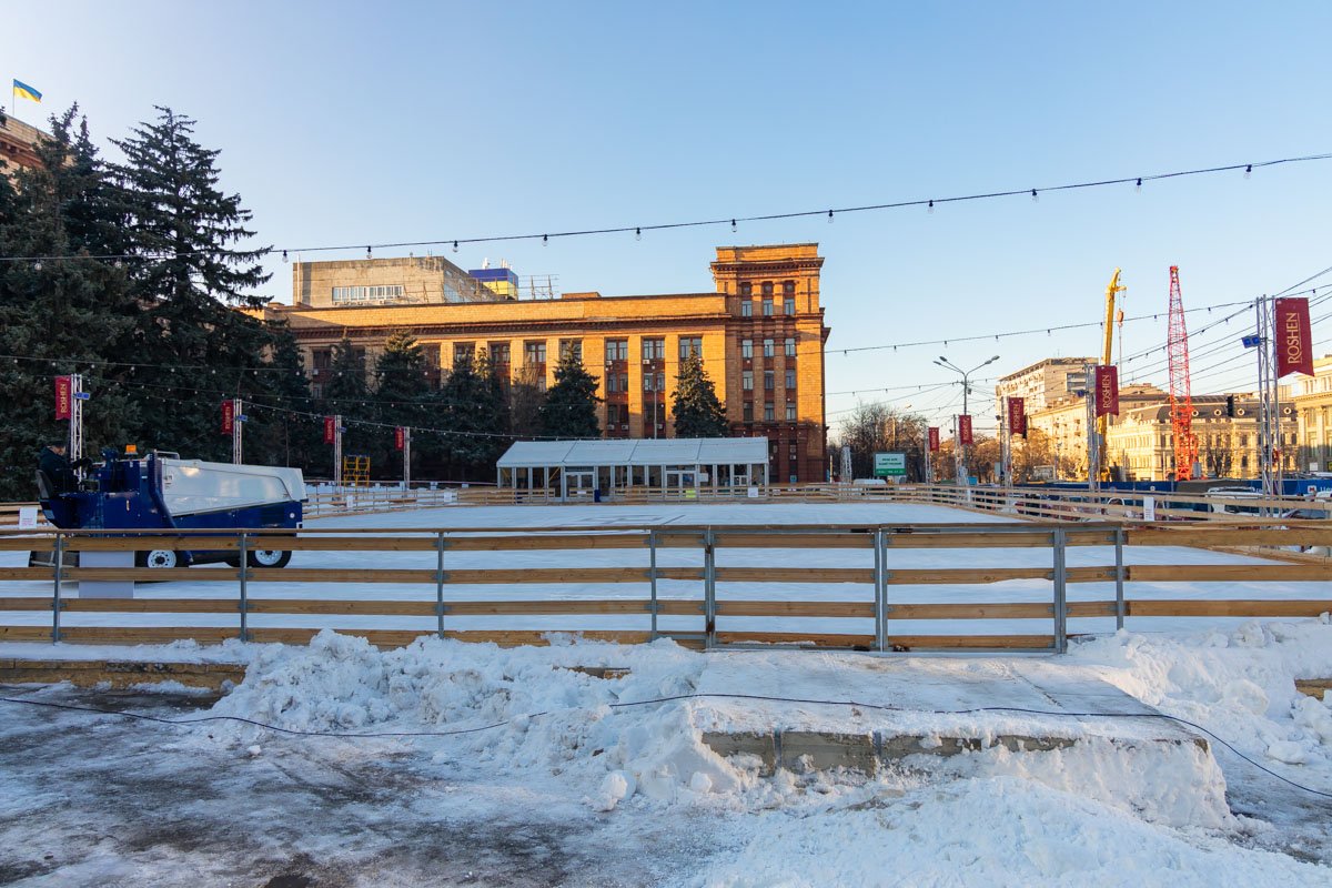 Каток в этом году станет платным Каток в этом году станет платным