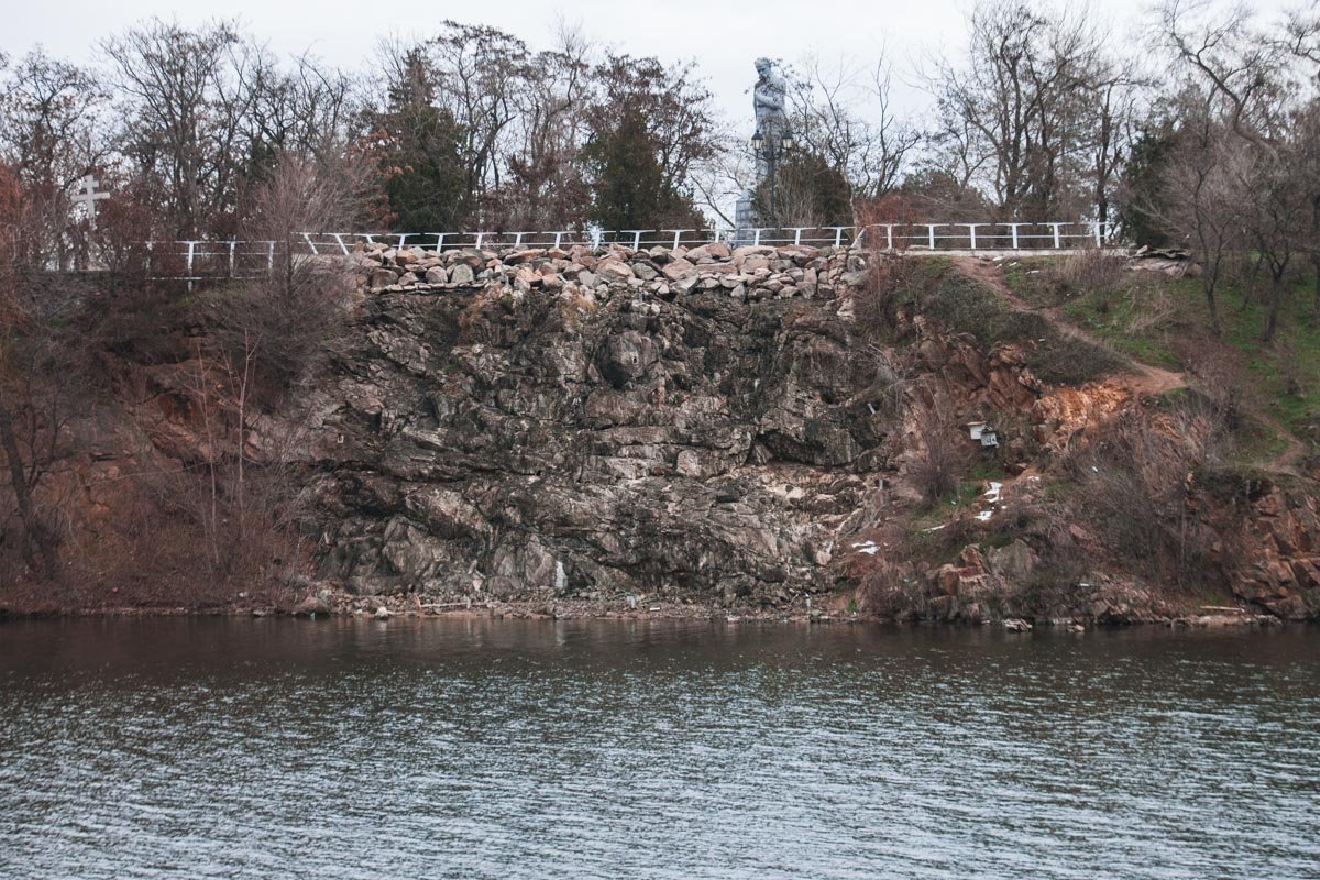 Каким был Днепр летом и как он выглядит зимой 8