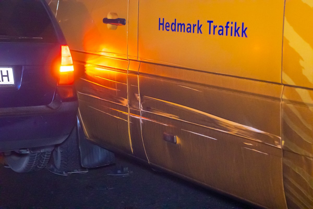 На проспекте Гагарина водитель автомобиля Volkswagen протаранил маршрутку №126